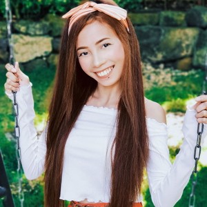 AdrienneParis