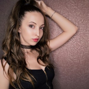 VeleryShyGirl